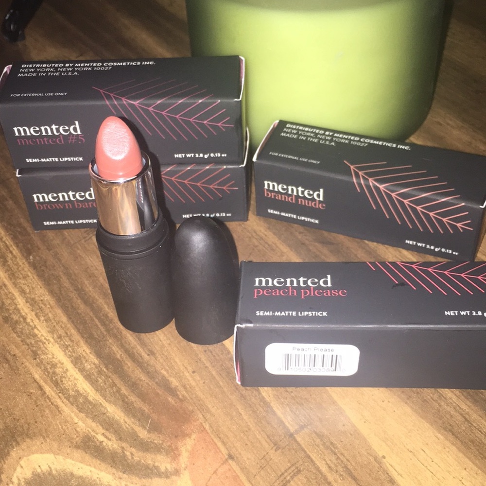 Mented Brown Color Lipsticks
